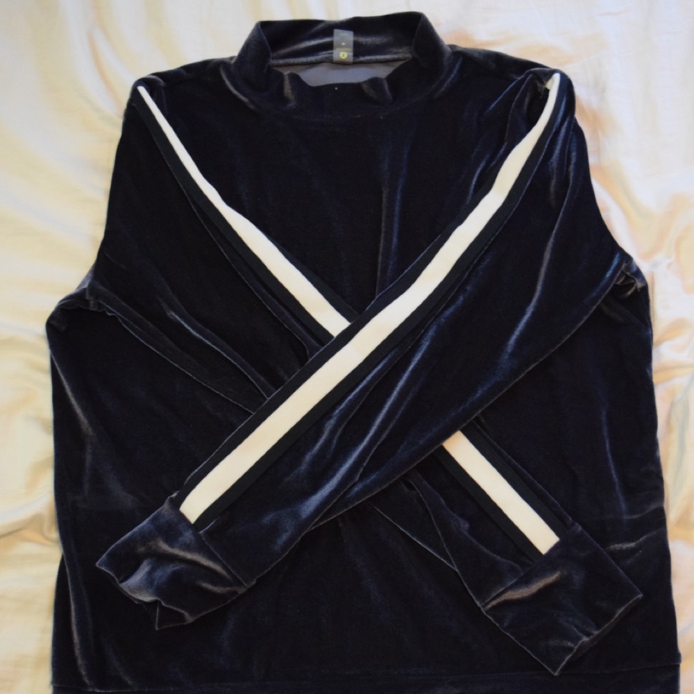 VELVET SWEATSHIRT STREETWEAR